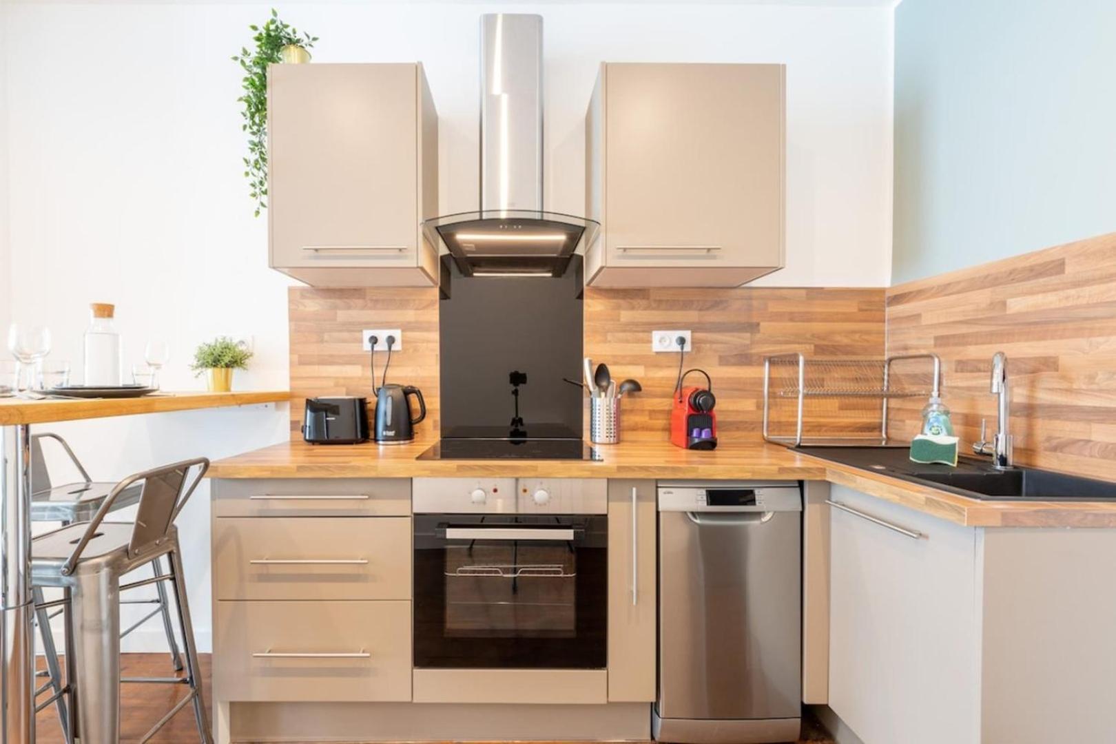 Renovated Apartment 3Bed 2Bath Lille Kültér fotó